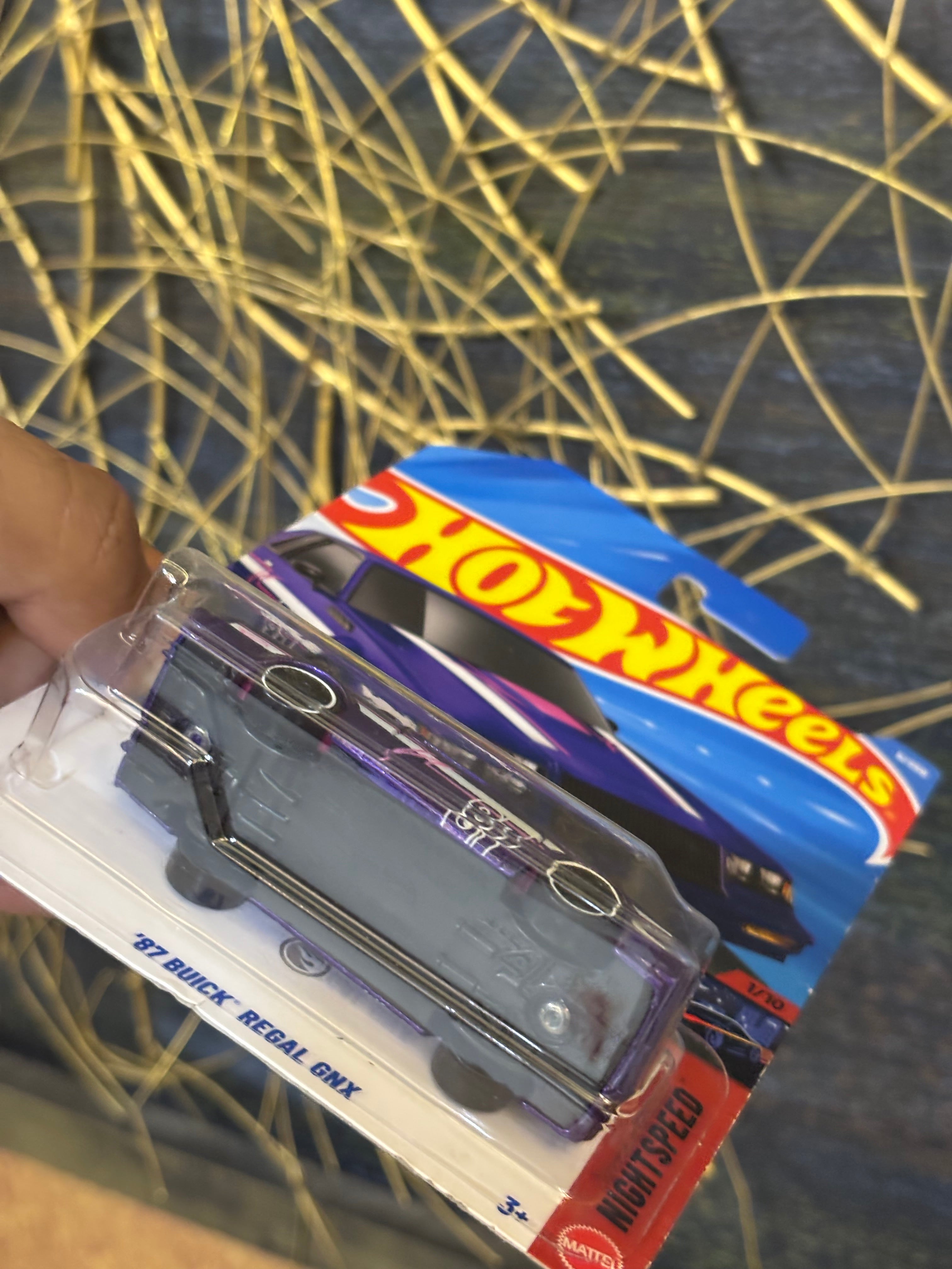 87 Buick Regal GNX (Treasure Hunt)